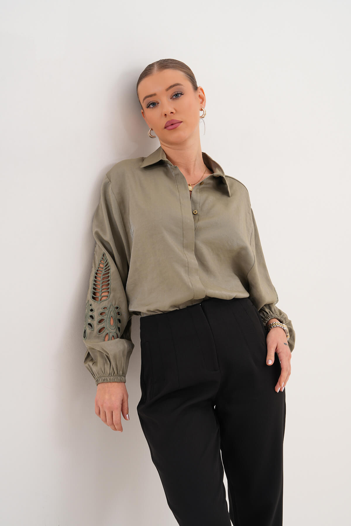 Bilek Lastikli Kolları Nakışlı Gömlek MDG-25-D-19 Haki - 1