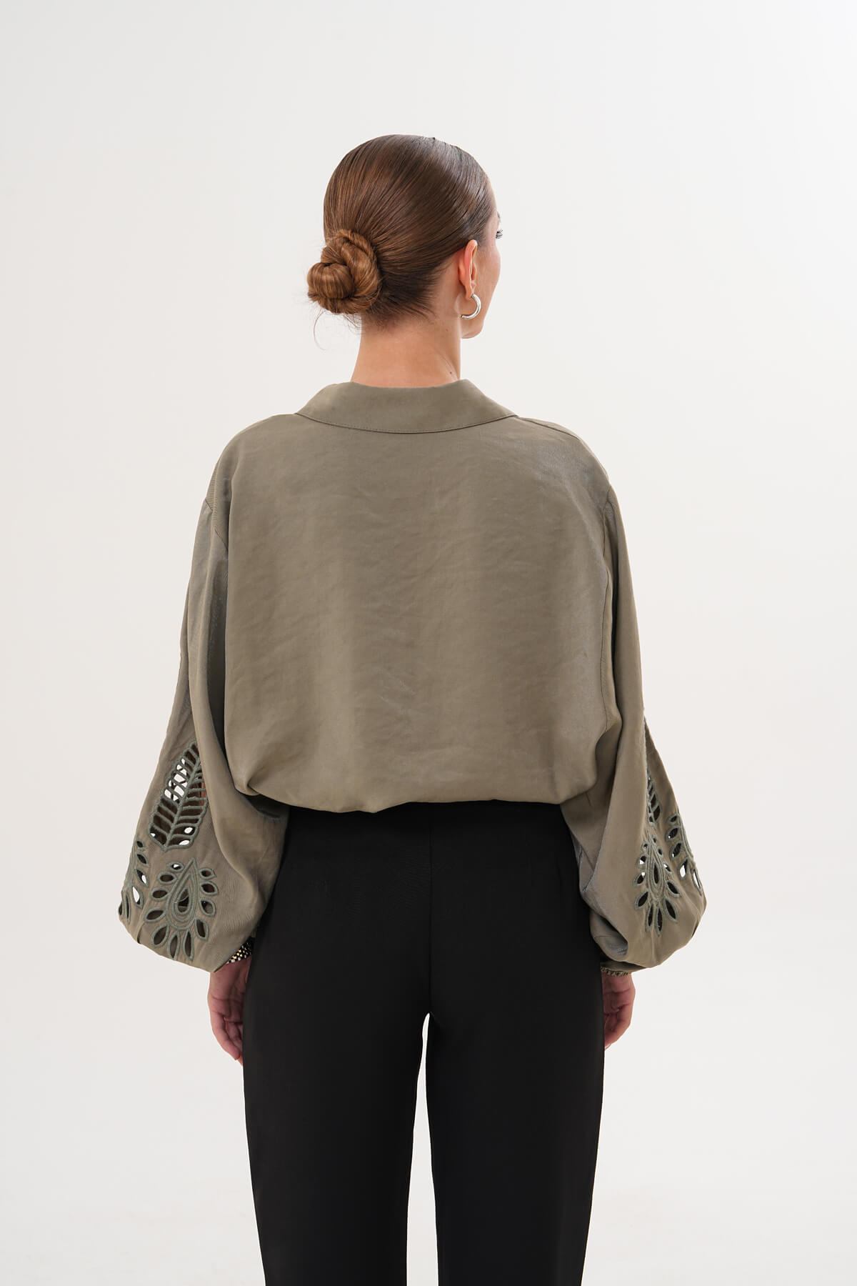 Bilek Lastikli Kolları Nakışlı Gömlek MDG-25-D-19 Haki - 4