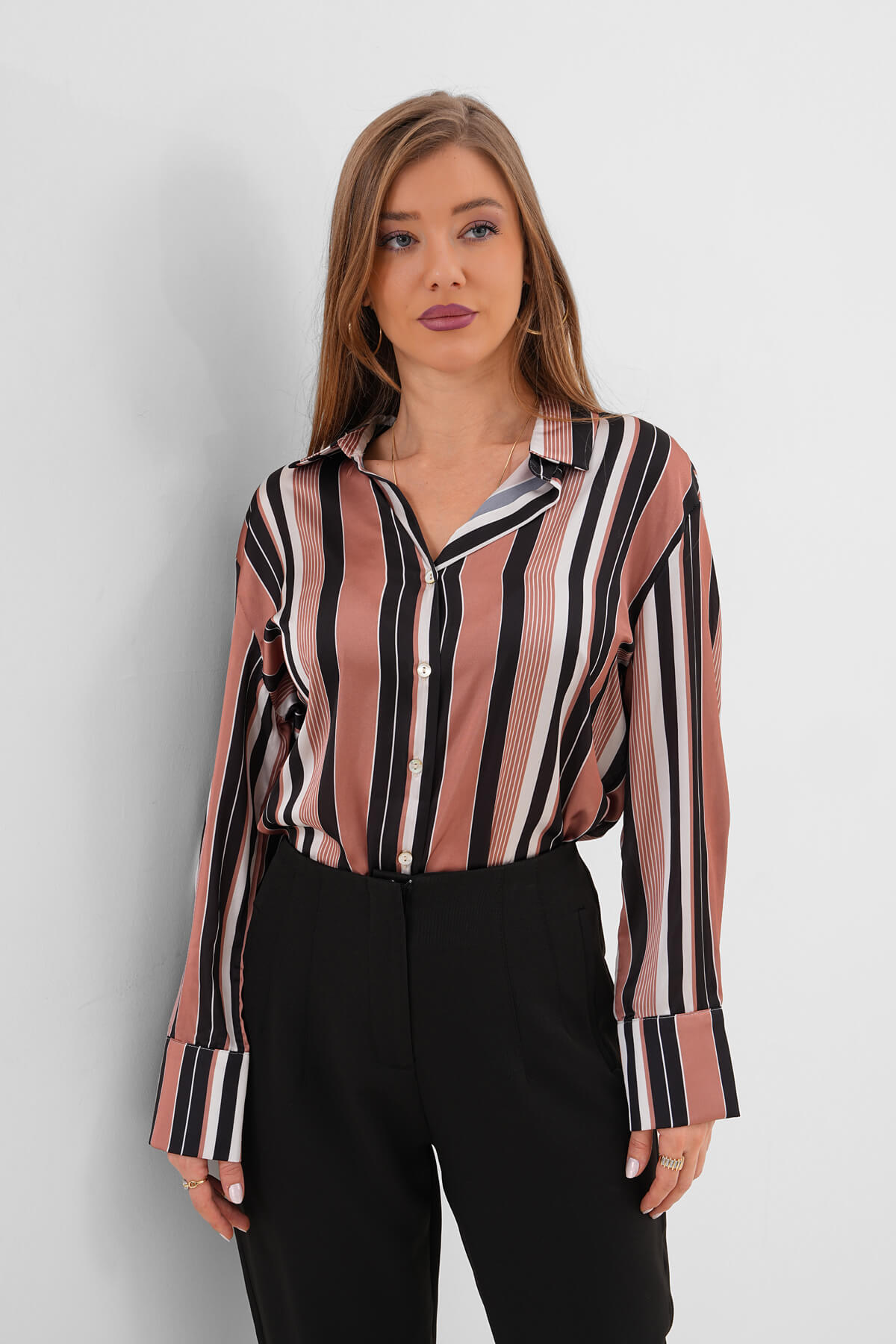 Çizgili Saten Gömlek MDG-25-D-32 Siyah Çizgili - MDG