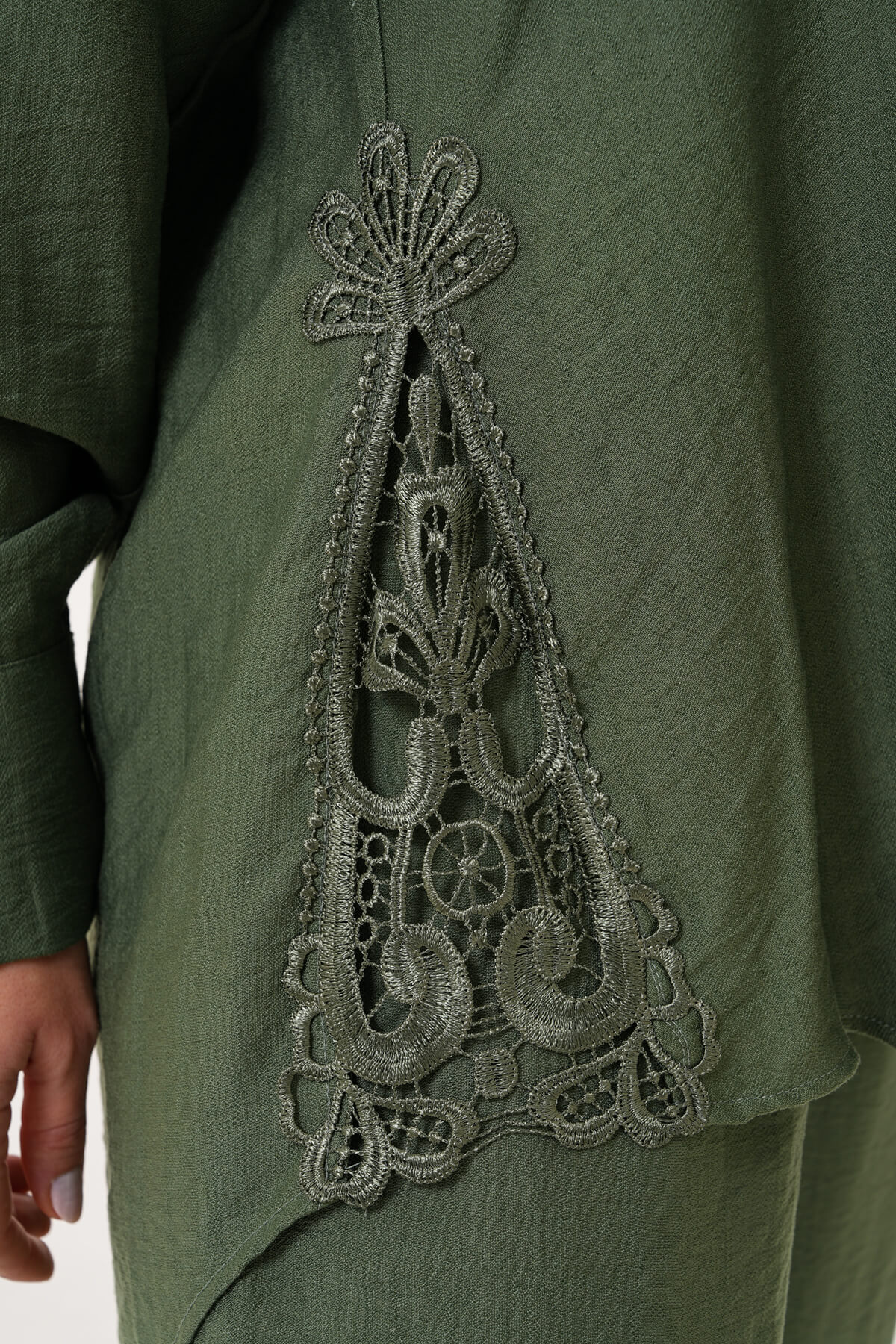 Dantel Detaylı Gömlek MDG-25-D-77 Haki - 2