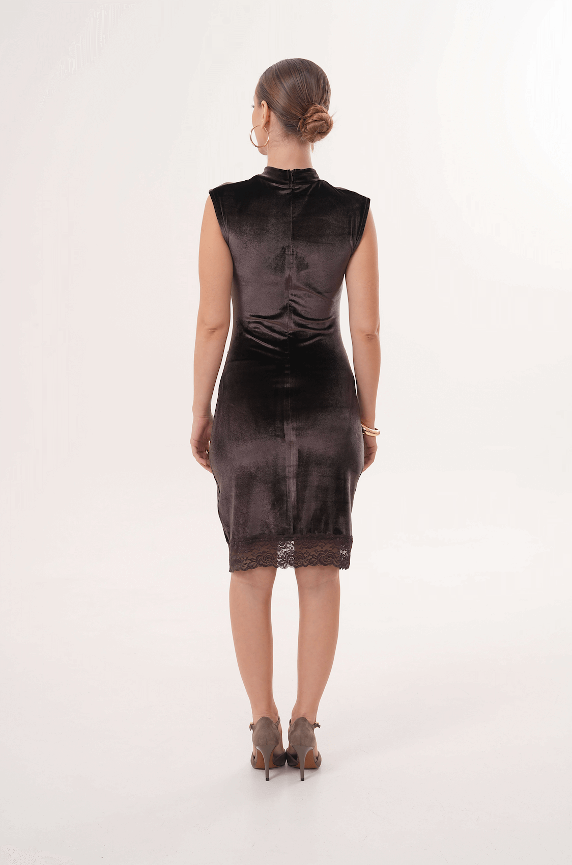 Dantel Detaylı Kadife Mini Elbise MDG-25-Ö-55 Kahverengi - 5