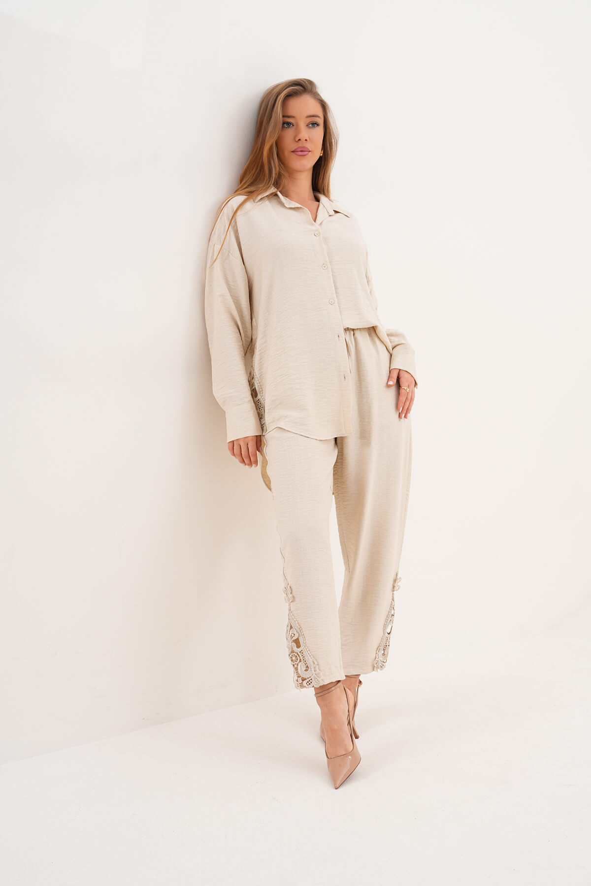 Dantel Paça Detaylı Pantolon MDG-25-D-77-P Bej - 1