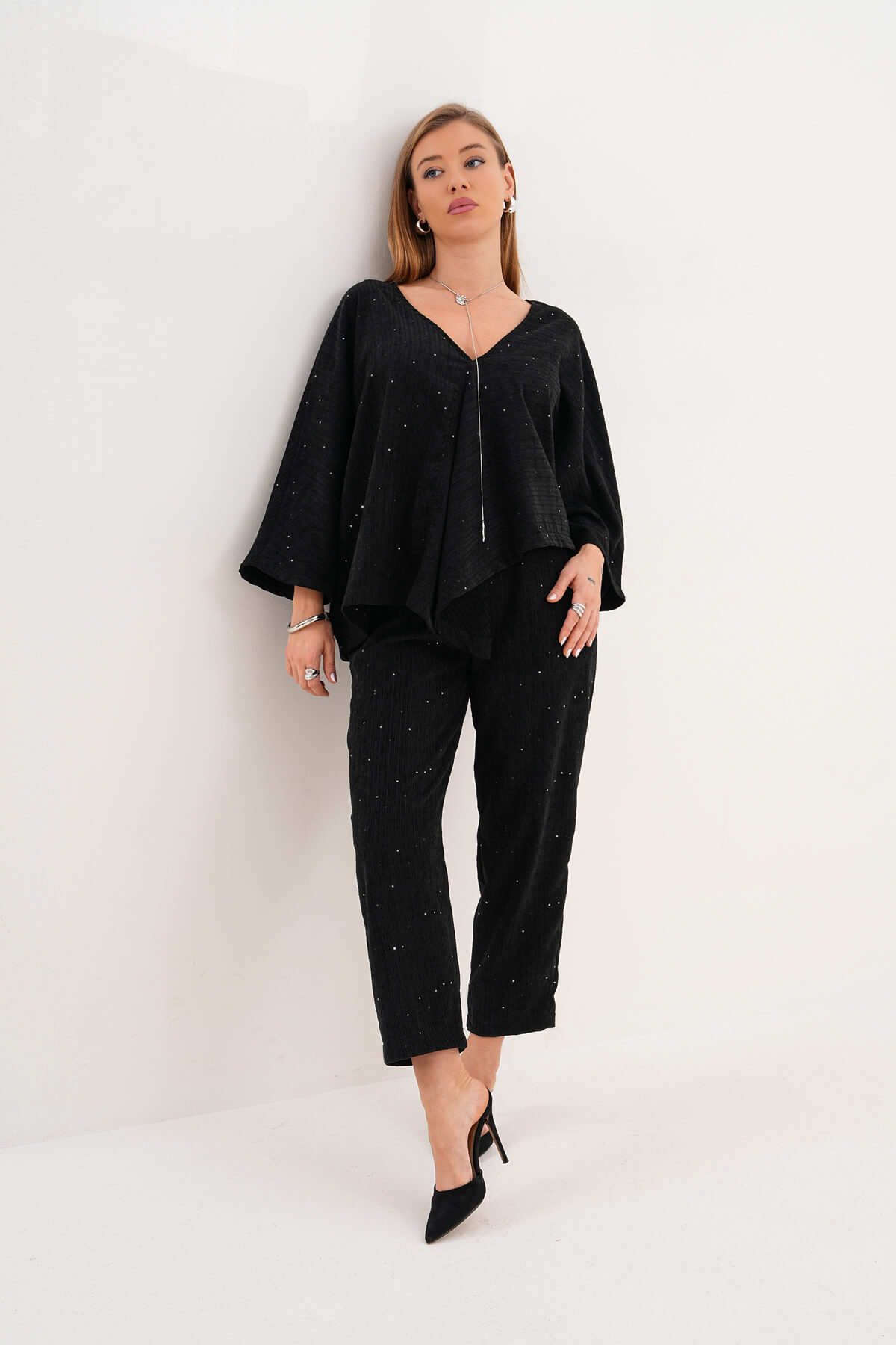 Kadife Pullu Plaetli Pantolon MDG-25-D-105-P Siyah - 1