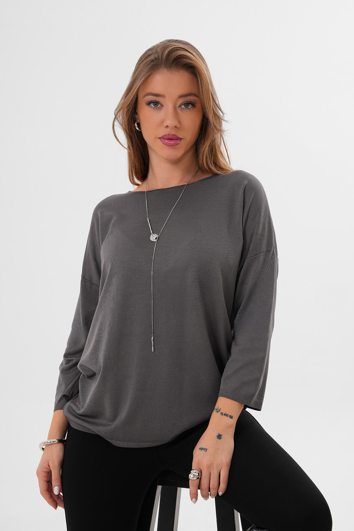 Uzun Kollu Yuvarlak Yaka Bluz MDG-2106 Antrasit - 1