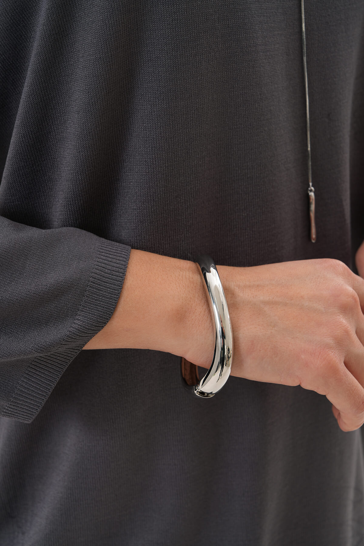 Uzun Kollu Yuvarlak Yaka Bluz MDG-2106 Antrasit - 3