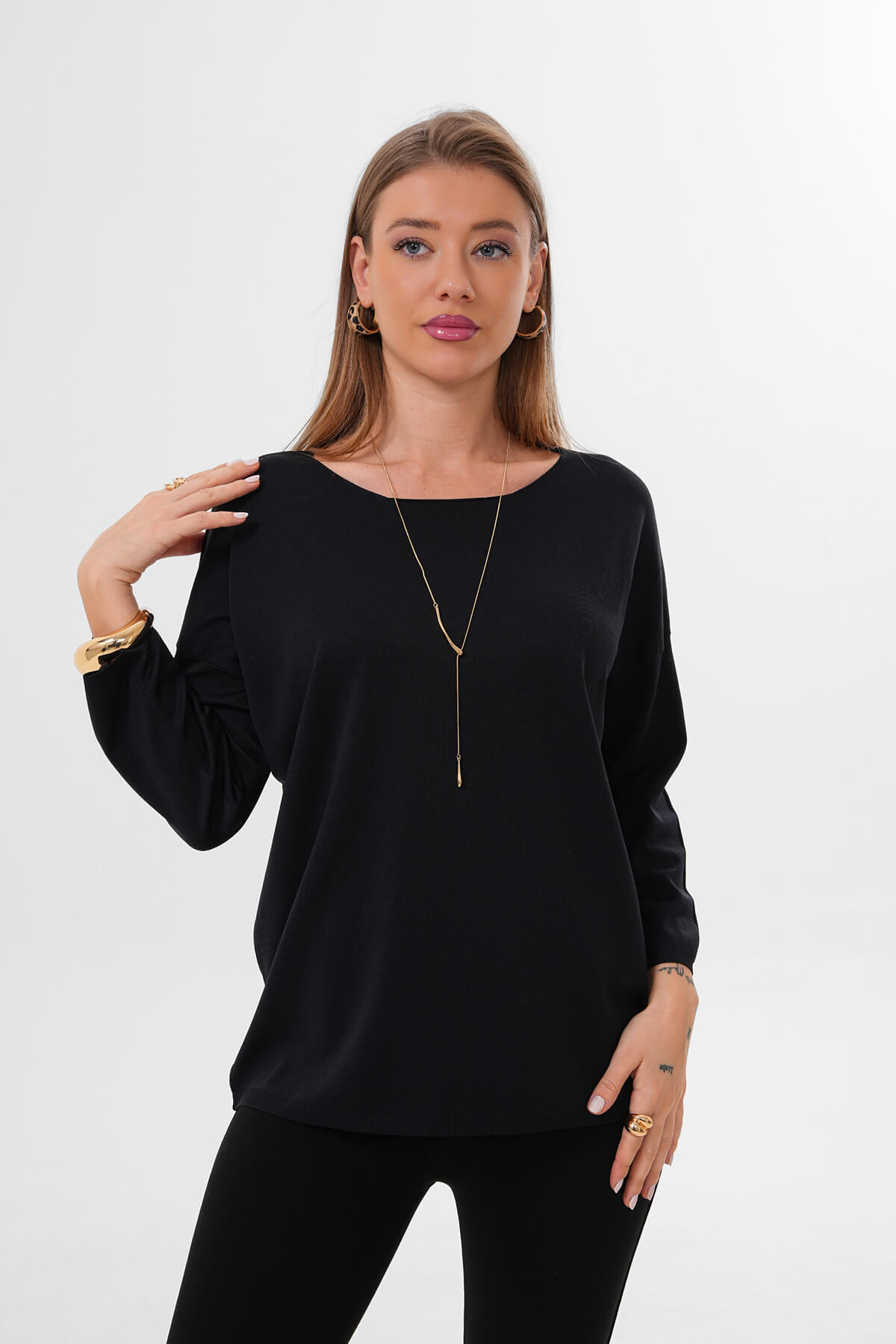 Uzun Kollu Yuvarlak Yaka Bluz MDG-2106 Siyah - 1