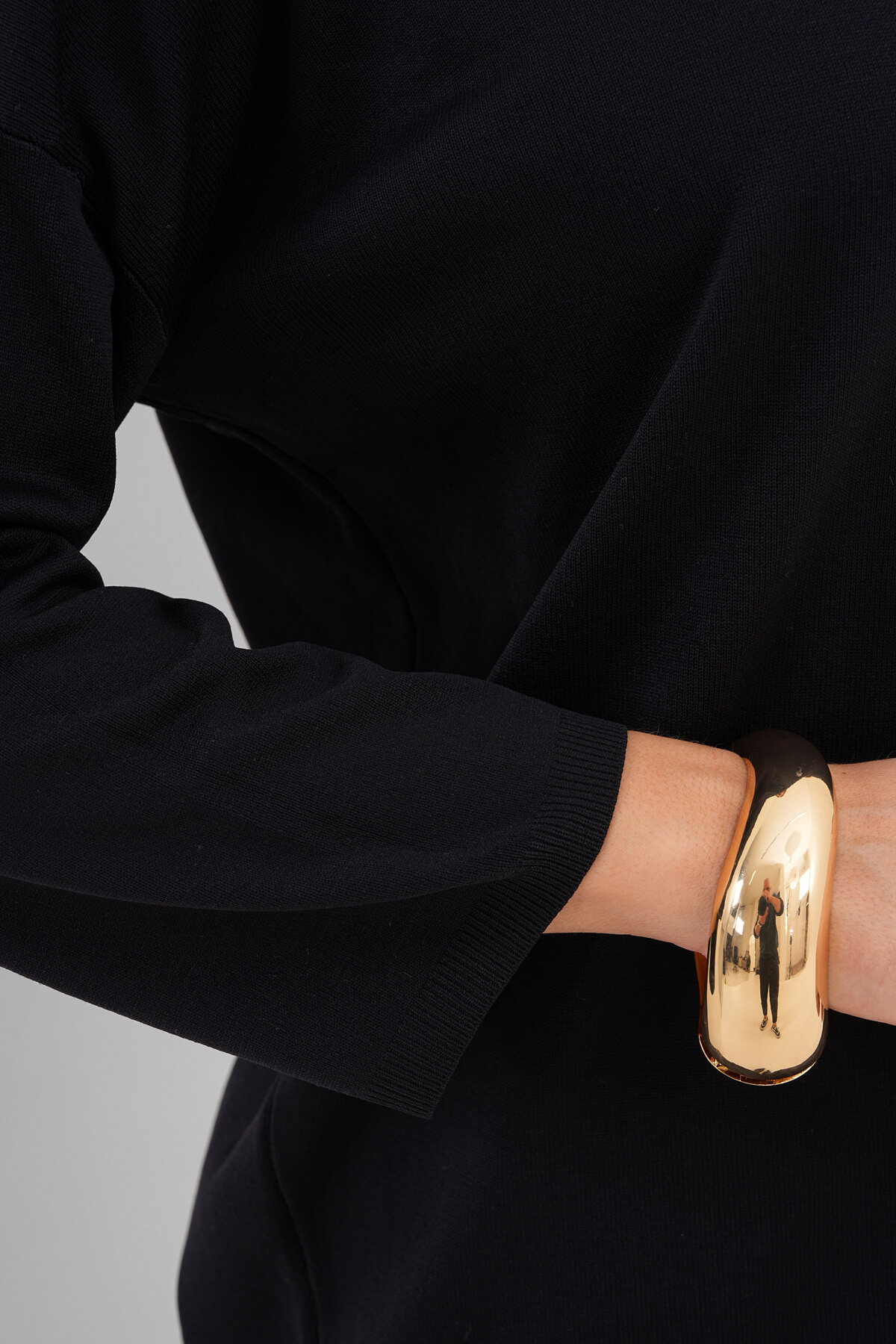 Uzun Kollu Yuvarlak Yaka Bluz MDG-2106 Siyah - 2