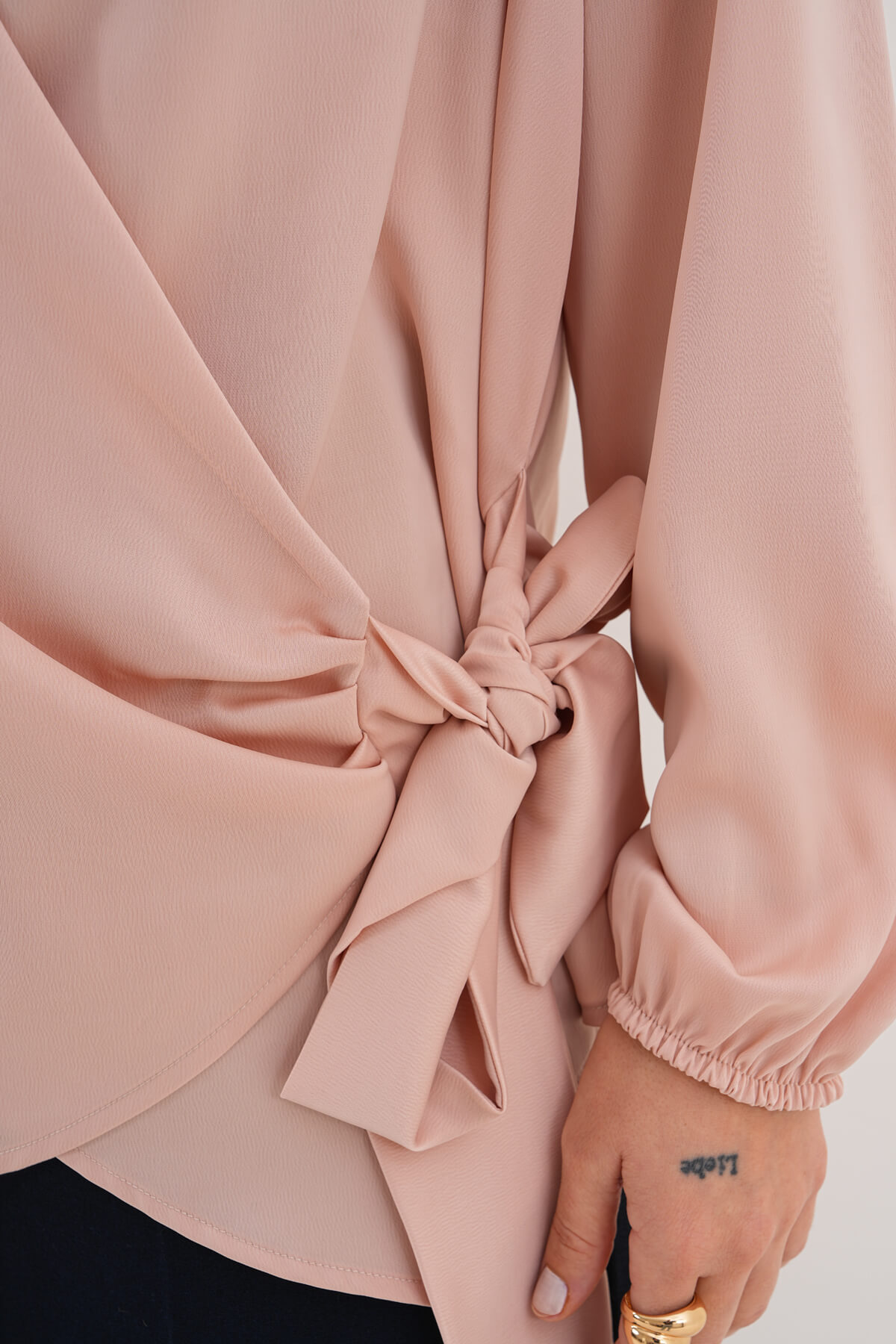 Yandan Bağlamalı Saten Gömlek MDG-25-D-10704 Bej - 2