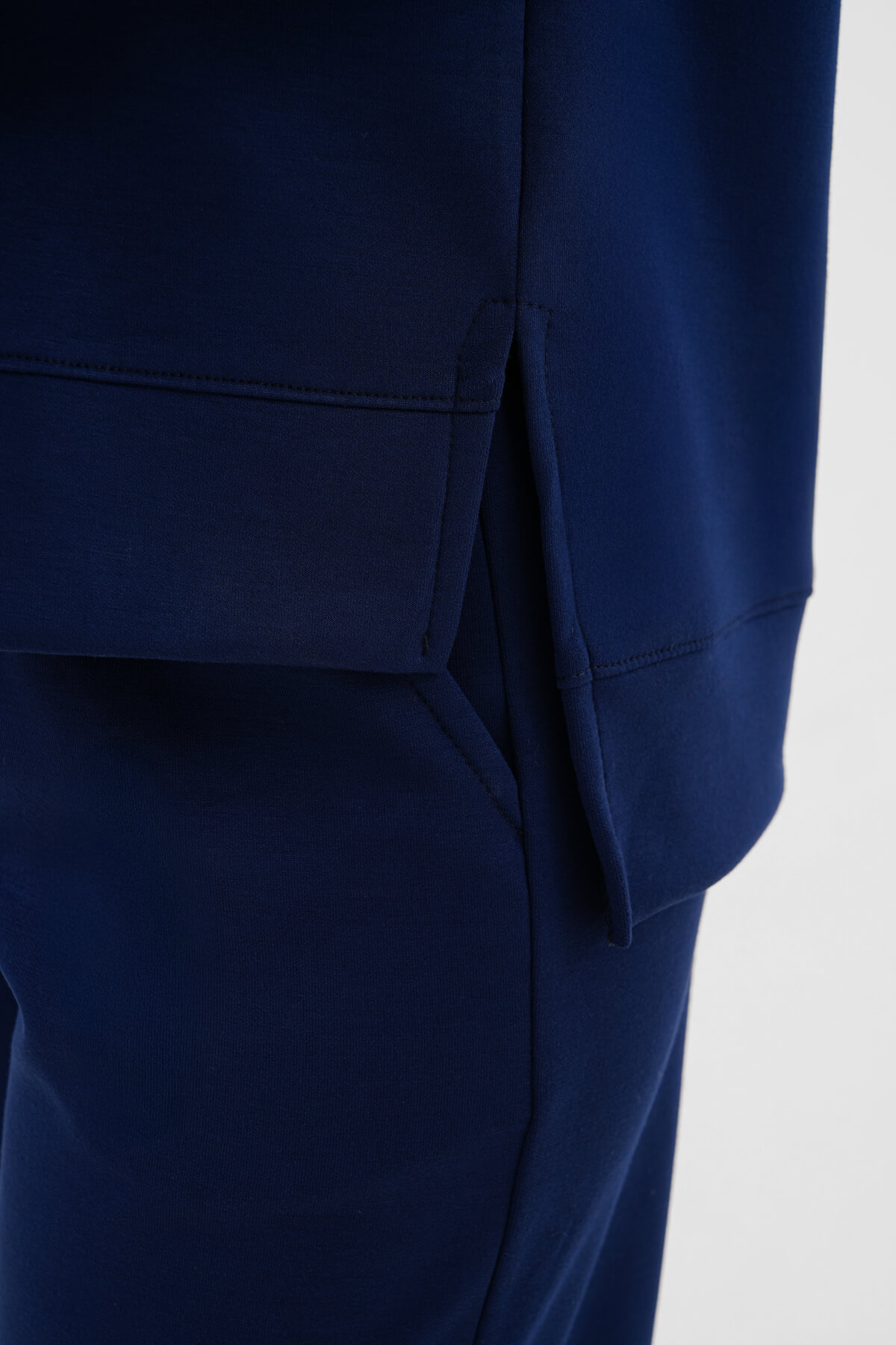 Yırtmaçlı Sıfır Yaka Sweat MDG-005 Lacivert - 2