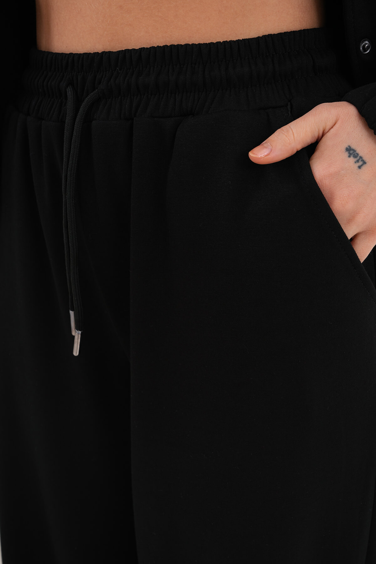 Yüksek Belli Geniş Paça Eşofman MDG-3027-P Siyah - 2