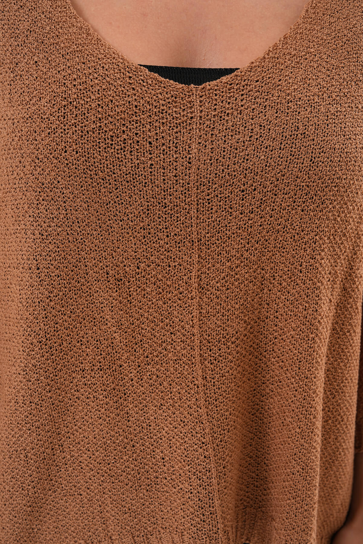 Yuvarlak Yaka Asimetrik İnce Örgü Triko MDG-1002 Camel - 2