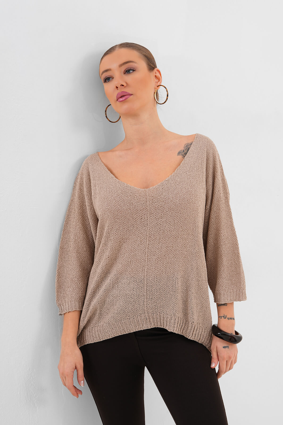 Yuvarlak Yaka Asimetrik İnce Örgü Triko MDG-1002 Taş 